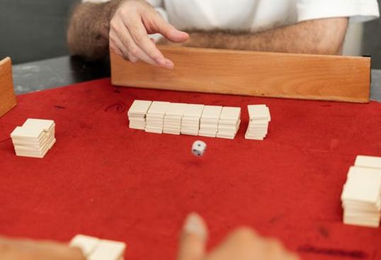 nổ hũ trực tuyến Debet
